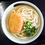 うどんの通 - コロッケうどん（かけ+ミートコロッケ）