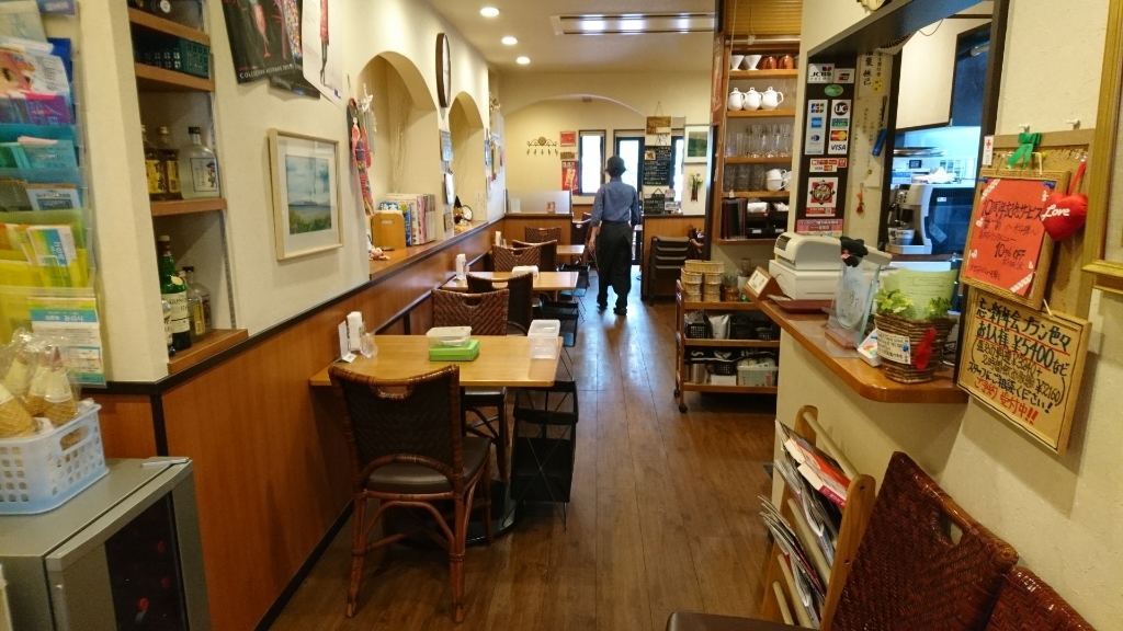 カフェダイニング ナナヴァル name=