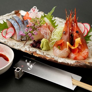 We purchase and provide seasonal fresh fish from Kawagoe Market.