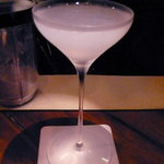 バー オープンドア B2 - 儚げなブルームーンに、ラベンダーの香りを添えて