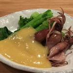 立ち呑みとうどん みのり - ホタルイカと菜の花の酢味噌