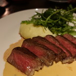 ファンゴーダイニング - 