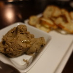 ファンゴーダイニング - 