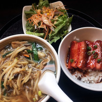 梅蘭 御茶ノ水ワテラス店 - 週替わりランチ/サンマー麺定食