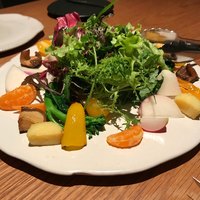 ラ・ボンヌターブル - 畑のサラダ。