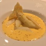 カーサ・デル・チーボ - Zuppa di Uovo ズッパ ディ ウォーヴォ（卵のスープ 仏産ホワイトアスパラと）