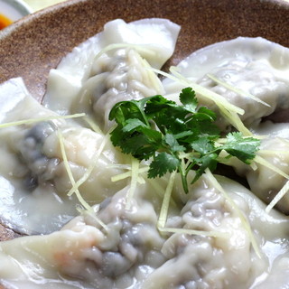 中国300年の歴史を継ぐ名店の【水餃子】が絶品！