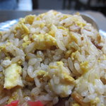 松葉 - 炒飯のアップ