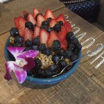 Heavenly's Island Lifestyle - ベリーがもりもり！かなり すきなアサイボール♪❤️＾＾