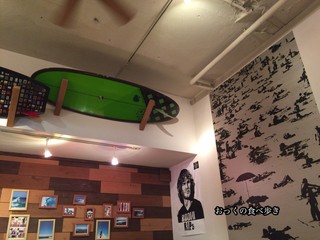 BONDI CAFE YOYOGI BEACH PARK - 店内の様子①