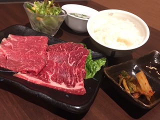 Yakiniku Raku - 