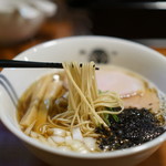 らぁ麺 とうひち - 麺　煮干魚介らぁ麺