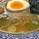 つけ麵 赤とんぼ - 煮干し油が効いたスープ