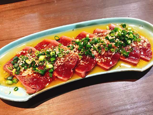 【食中毒】お店で低温加熱の牛レバーやハツ、ロースのたたきなどを食べた人がカンピからギラン・バレー症候群に はたがやレバー古河店	YouTube動画>1本 ->画像>2枚 