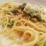 料理家バル Ari's (アリーズ) - 横から