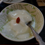 とっちゃん - デザート（杏仁豆腐）