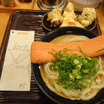 うどん 丸香 - かけ＋えび天＋かしわ（胸肉）の天ぷらセット