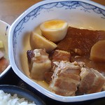 水塚 - メインは豚角煮