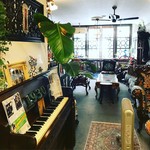 オールド上海CAFE1930 - 店内様子。