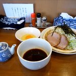 煮干らぁめん なかじま - こいにぼざる（700円）