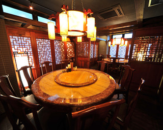 西安刀削麺酒楼 - ☆10～12名様円卓個室☆２室最大２４名様御予約可能！