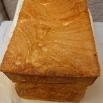 CAFE＆BAKERY MIYABI - 究極の食パンみやび１．５斤