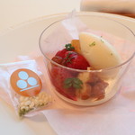 ナベノ-イズム - ジャジー牛乳のパンナコッタ