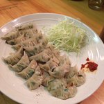 大明神 - ２人前は餃子の下にまた餃子