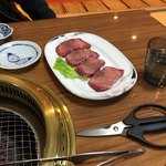 焼肉レストラン コリア - 特上タン