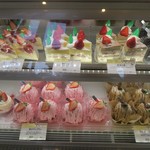 パティスリーワイスタイル - ショーケース