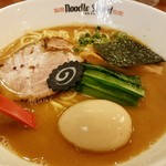 濃厚ニボトンRAMEN（味玉つき）