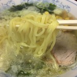 ラーメン ぱっくん亭 - 麺のアップ