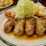 かつれつ四谷たけだ - 赤崎兵は大柄で張りのある筋肉