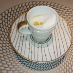 銀座 レカン - アミューズ ブシュー マッシュルームのポタージュ