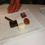 銀座 レカン - ミニャルディーズ