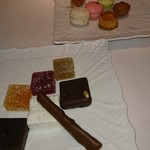 銀座 レカン - 友人のミニャルディーズ