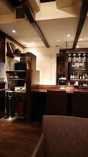 Bistro Wine Cafe HEARTH - 店内風景