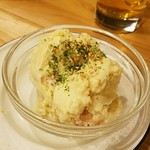 燻製バル けむりば - 燻製ポテトサラダ320円