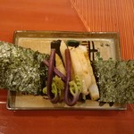 蓬左茶寮 - 肴：平貝の磯辺巻き