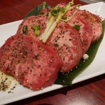 Tan Shari Yakiniku Tantatan - 