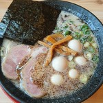 熟成とんこつラーメン専門 一番軒 - 