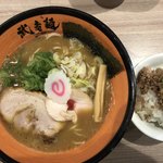 三麺流 武者麺 江坂店 - 