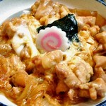Shusen Watayuri - 日替りランチ「親子丼・ミニラーメン・小鉢・つけもの」の親子丼