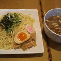 八べえ - 鰻つけ麺(930円)  大盛りサービス