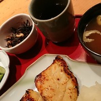 伊豆の旬 やんも 南青山店 - 