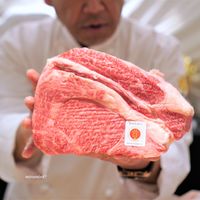 肉屋 雪月花 NAGOYA - 43ヶ月長期飼育・特産A５松阪牛