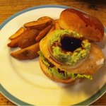 ヴィレッジ ヴァンガード　ダイナー - アボカドてりやきバーガー
