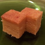 たかおか - ⑭ 玉
      しっとり柔らか、ほんのりと甘い。