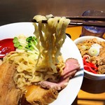 國分ラーメン食堂 - 麺リフト