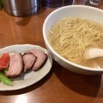 らあめん厨房 どる屋 - 黄金のプレミアム八汐鱒らーめん塩1000円